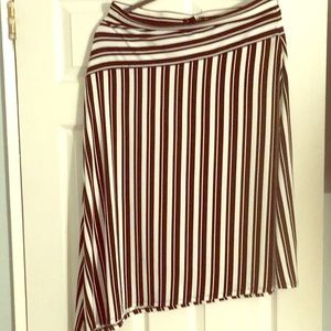 🌟NWT🌟 Women’s asymmetrical skirt Medium